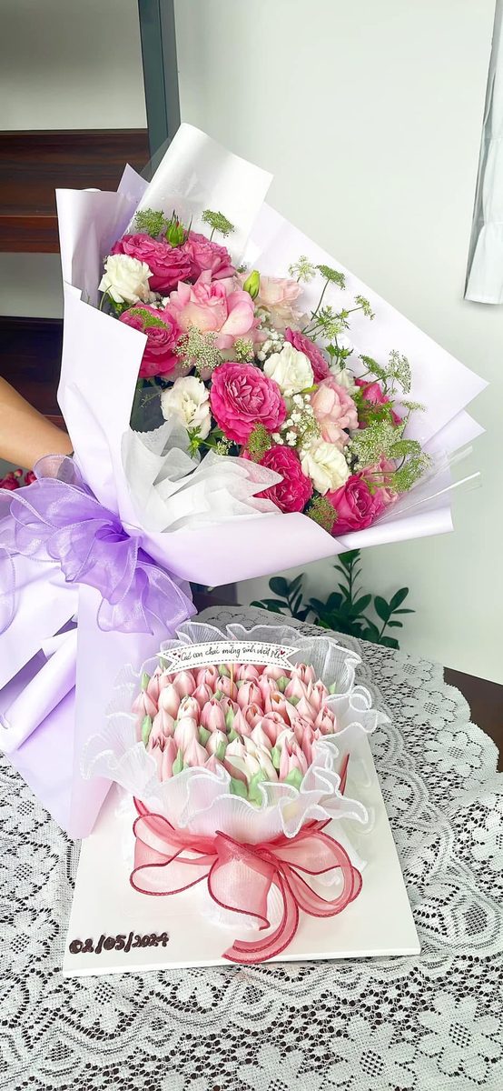 Bánh tulip + bó hoa hồng — mẫu 4604 MyMy Bakery